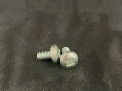 Tornillo de máquina Pozi Pan 2BA de zinc